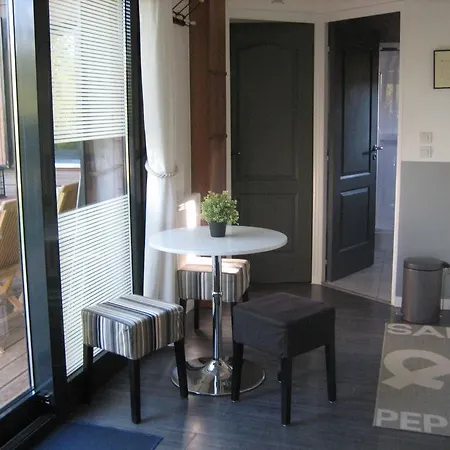 L'eden Weiss Holiday home Magny-les-Hameaux